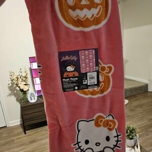 Hello kitty halloween blanket